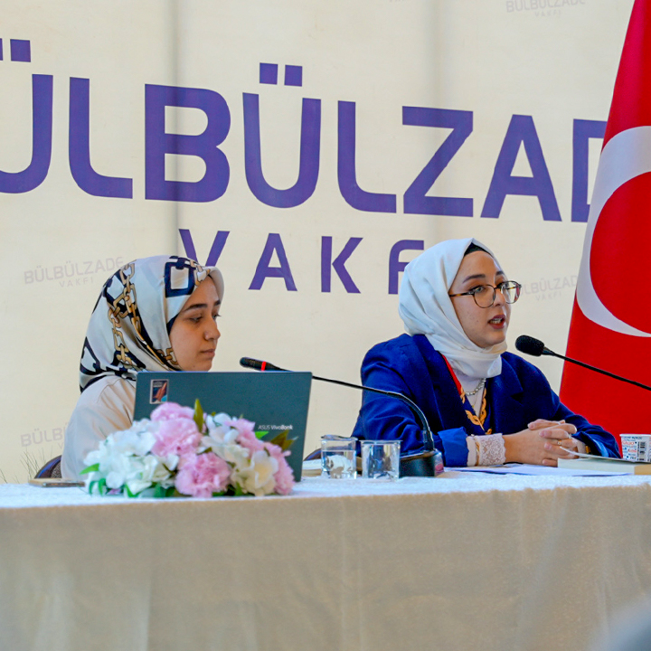 Mozaik Kadın ve Aile Derneği Dönemin İlk Kitap Tahlili