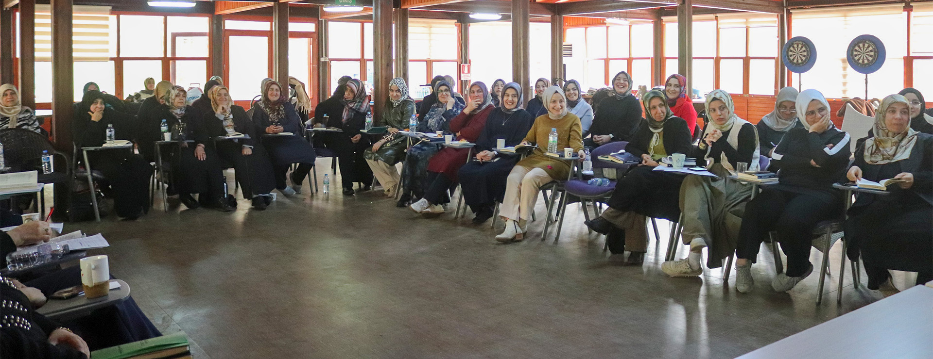 Sivil Toplum Gönüllüleri Bahar Kampında Buluştu